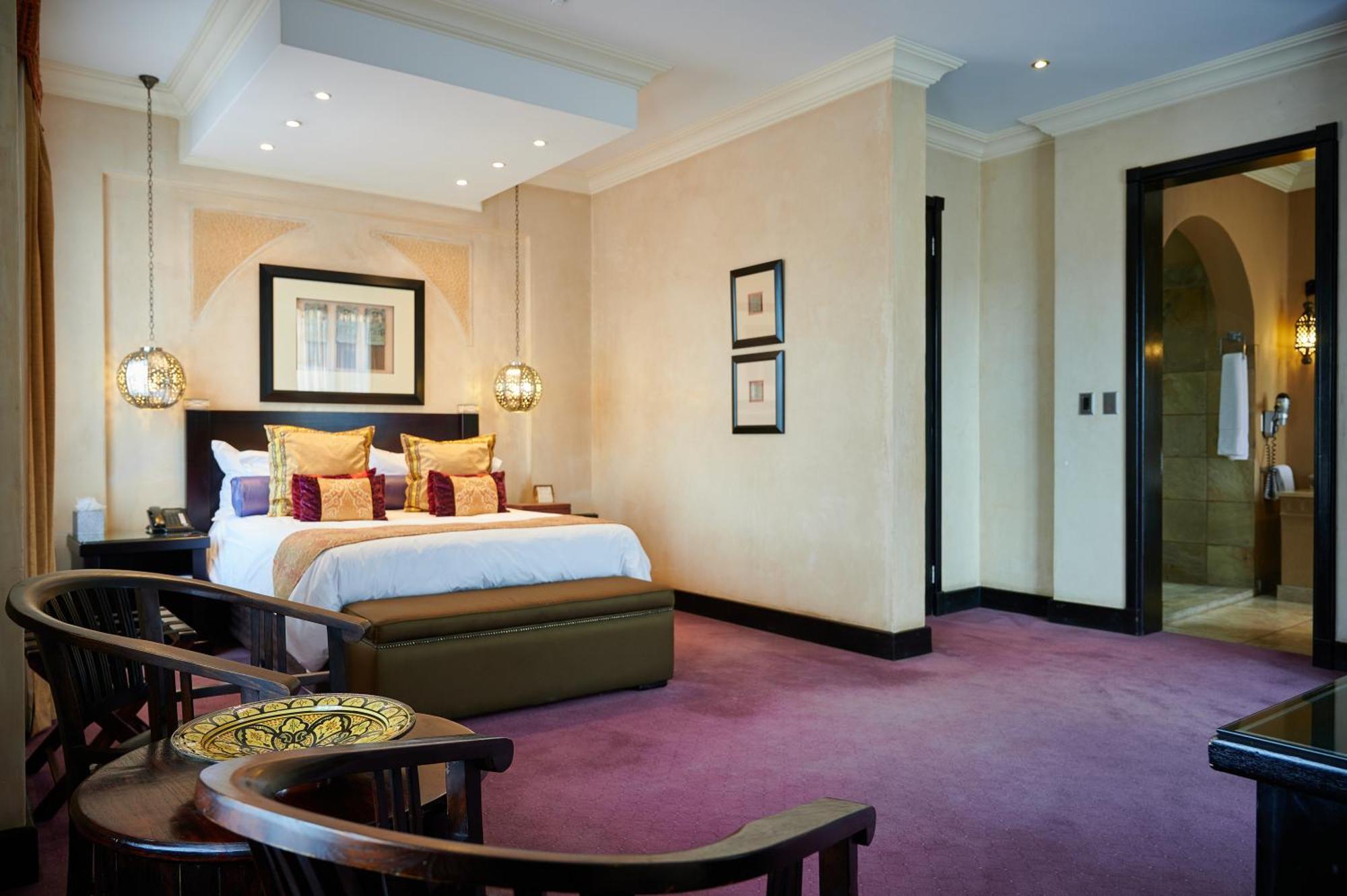Royal Elephant Hotel & Conference Centre Centurion Dış mekan fotoğraf